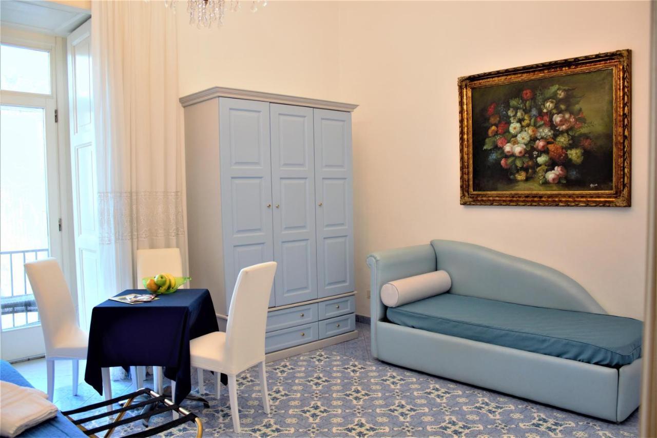 Piazza Tasso B&B Relais Sorrento Exterior photo